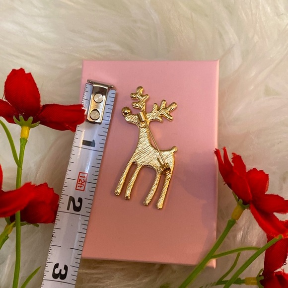 Rudolph Reindeer Brooch Pin Gold & Gemstone Crystals NEW! POSHMARK - Picture 3 of 3